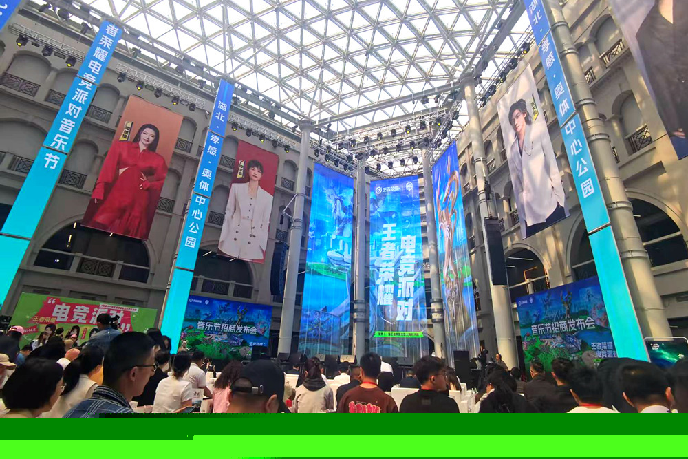 刚刚，FLY官宣前TSM打野选手Spica加入