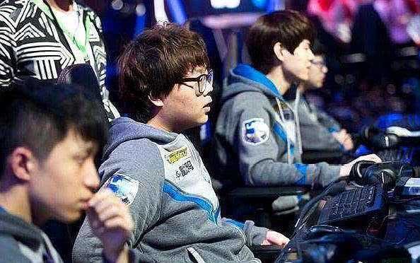 TEC Esports 晋级季后赛，EDG 在 VCT 2025：中国第一阶段中击败 FPX